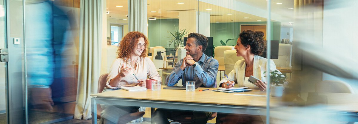 BizTechMagazine's tweet image. AI is transforming how people get their work done, especially at small companies, according to a survey by @smbgroup. We discuss it with the research firm’s Laurie McCabe. bit.ly/488rmfw