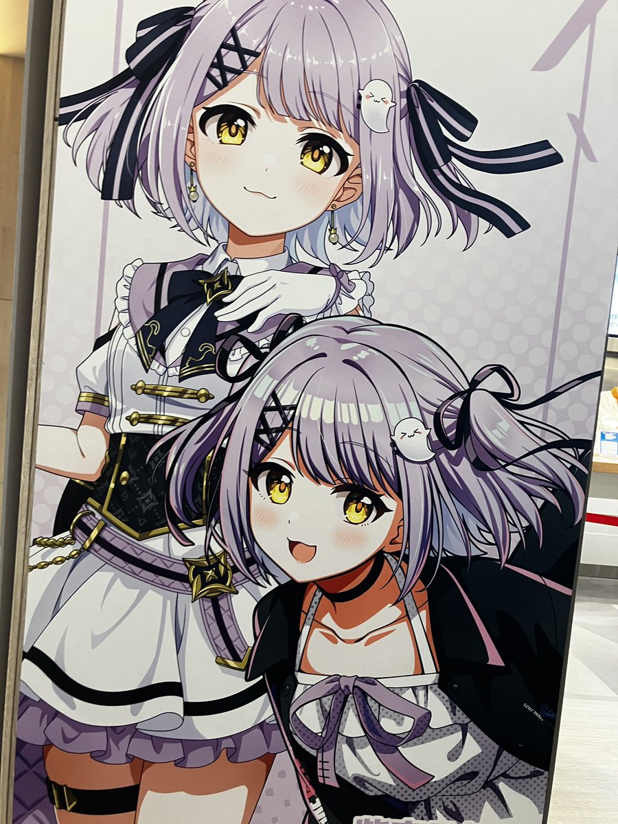 TTomo0315's tweet photo. 紫宮に痛バ褒めて貰えて嬉しかった！
最高の日でした！自撮り下手すぎてエグいですね！お約束したのでまたグレードアップさせて痛バ作ります( *¯ ꒳¯*) #るなぱれっと  #ぶいすぽフェス2025  #紫宮るな https://t.co/gV0e3fMB0k