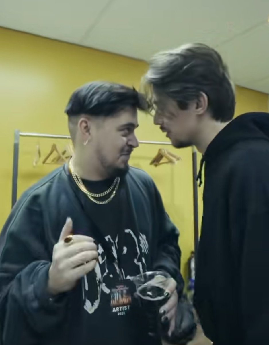 kiertavasirkus's tweet image. ??????????.???