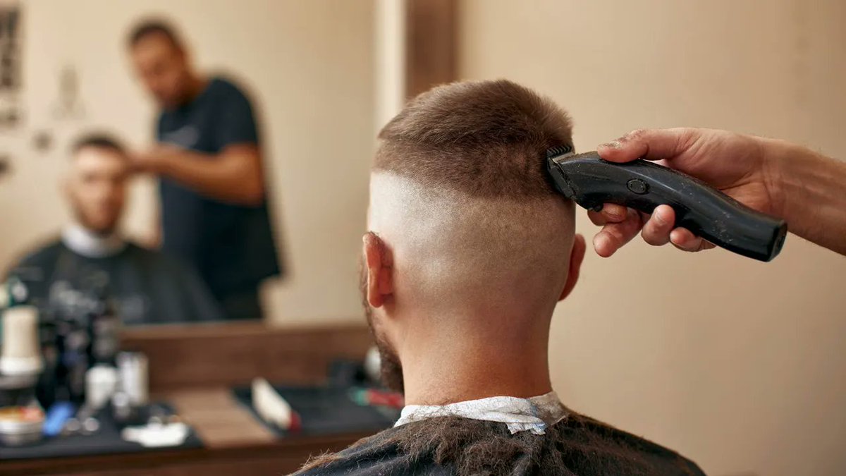 💢 Türkiye’de yeni nesil çete yapılanmaları, sosyal medyayı kullanarak lüks hayat, silah ve güç gösterileri yapıyor.

💢 Çeteler, 15-18 yaş arası gençleri “riski düşük, getirisi yüksek eleman” olarak görüyor. 

💢 Gençler genellikle TikTok, Instagram ve Telegram üzerinden