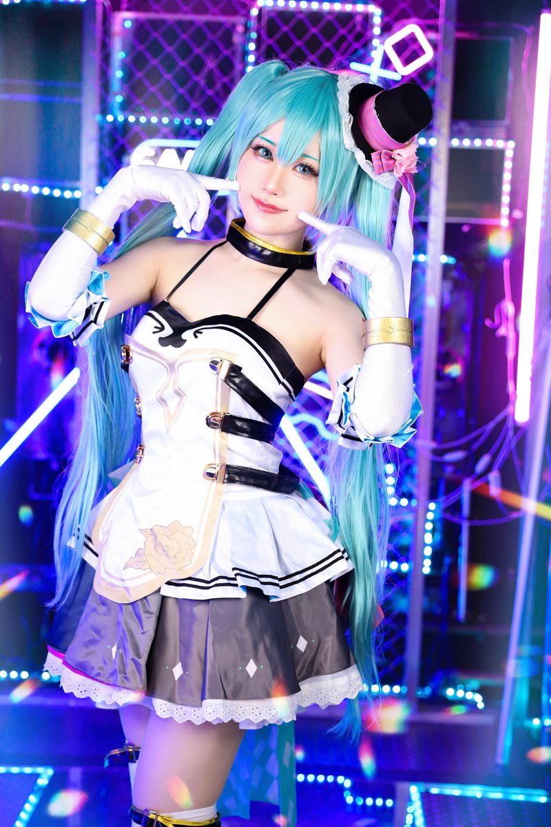 いちご様 🍯蜂ミツ苺🍓コミケ2日目予定☀️☀️ (@ichigo_832) / Posts / X