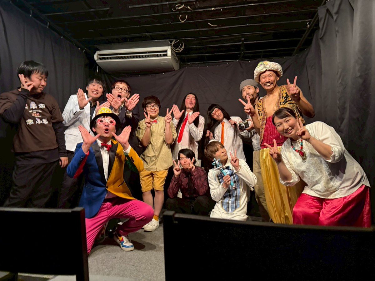 dlesszakisan's tweet photo. 本日はレッドスネークこんにち…ワイルドカードにご来場いただきありがとうございました！！
ネタも企画も盛り上がり凄く楽しかったです₍₍ ◝(•̀ㅂ•́)◟ ⁾⁾ﾄﾞﾚｽﾄﾞﾚｽ

ウノと市民の脱殻があったので良かったら見てくださいウノーーーー( ˙◊˙◞)◞ https://t.co/IMMhdUR1Ir