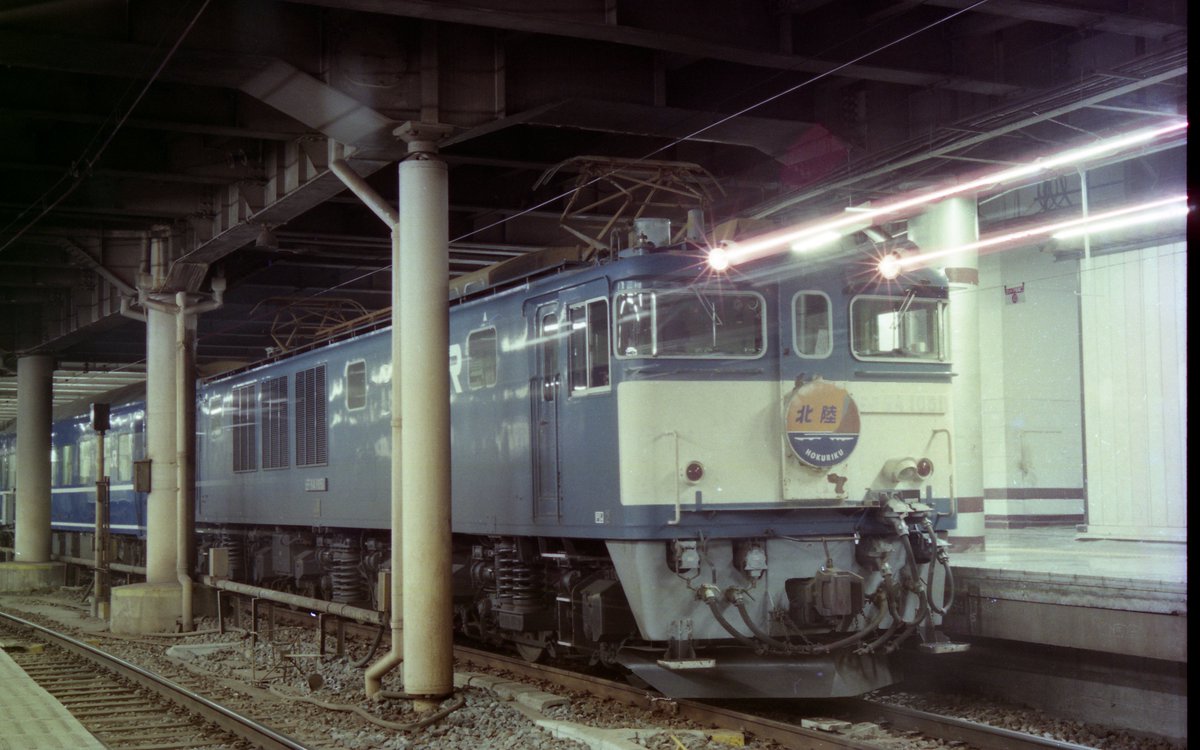 muratakec's tweet image. 学生時代に撮影した　上野駅(10)
撮影年月日不明

乱雑に保管している、ネガの取込中