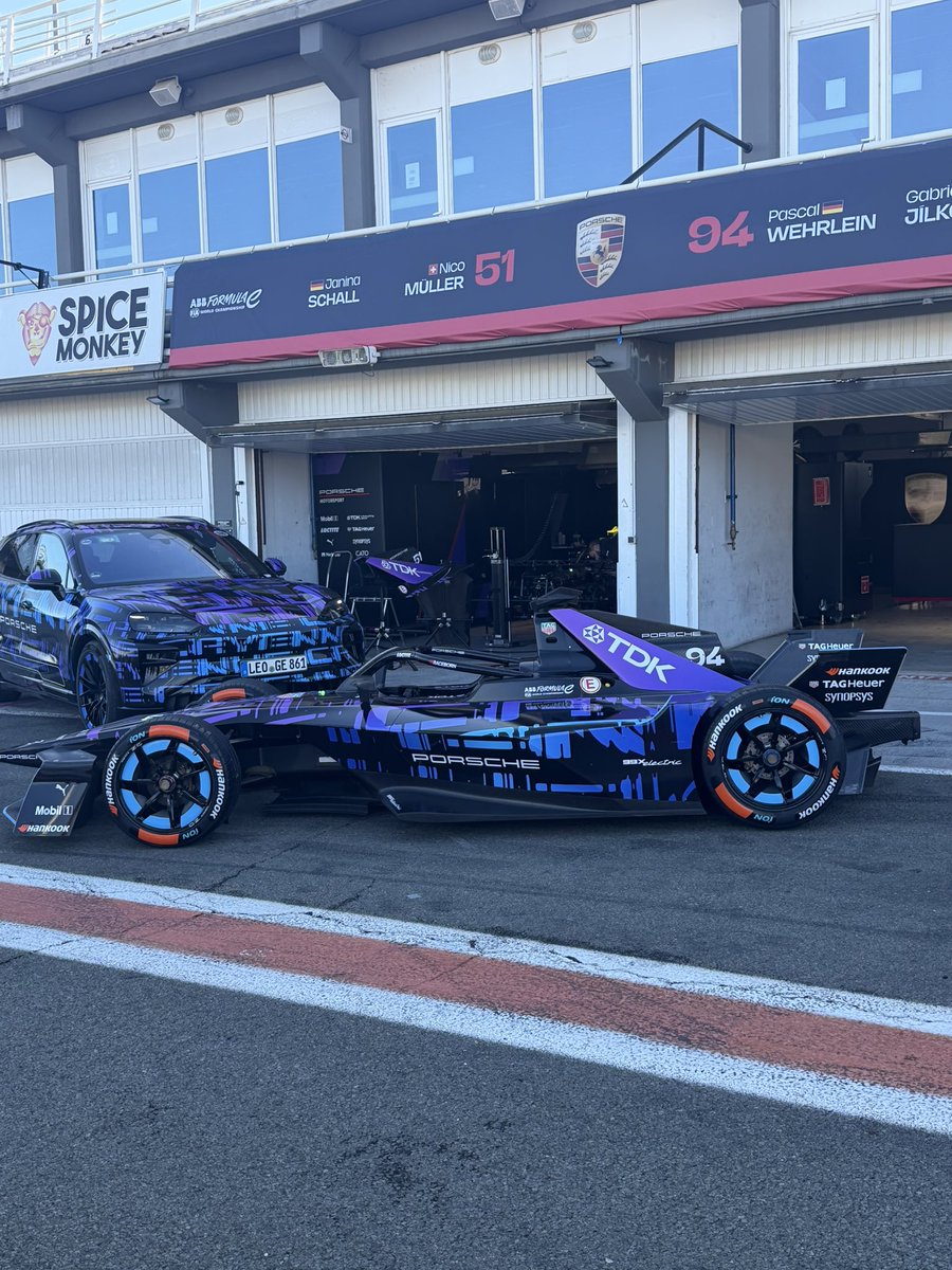 sniffermedia's tweet image. Porsche in procedural breach of the Financial Regulations (Manufacturers). FIA states Porsche has ‘not exceeded the Cost Cap for the 2 year period, that they have acted cooperatively throughout the review process.’ Porsche accepted an ABA (Accepted Breach Agreement) #FormulaE