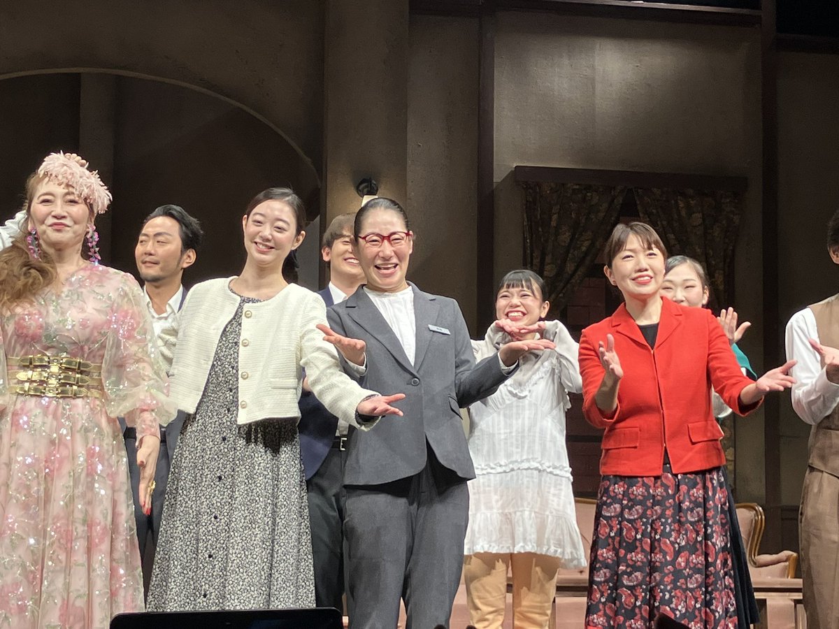 #予約の取れないゴーストホテル大阪 に予約して行ってきました！#楠瀬アキ さんの全身(特に表情🤣)熱演がいっぱい拝見できて嬉しい‼️#戸田ルナ さんとアキさんのお芝居が何度もツボに入ってしまい、吹き出してしまいました。サプライズとトークショーもめちゃ楽しかったーー‼️