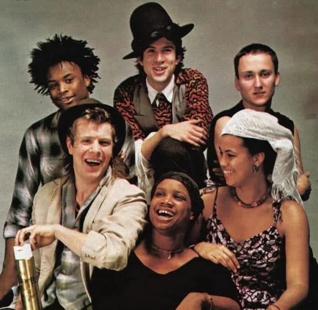 RIP RIG PANICは素晴らしいグループ。彼らの音楽はいつどんな時に聴いても新しい。Groovin😎