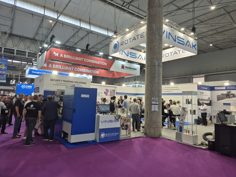 Vinsak Group realigns product portfolio by strengthening in-house manufacturing 
zurl.co/bCsUP
 #printing #packaging #publishing #digitalprinting #flexography #flexo #labels #printpack @highlights <a href="/followers/">はうはう</a> @Vinsak @Vinsak Middle East <a href="/vinsakindia/">VINSAK</a> <a href="/VINSAK/">sakthi vinodh</a>