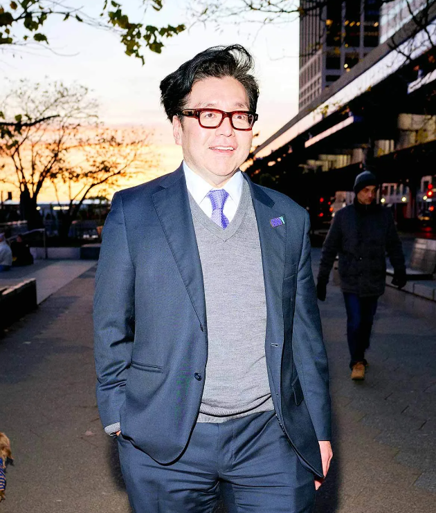 coinbureau's tweet image. 🚨TOM LEE: BITCOIN TO REBOUND TO $200K BY JANUARY&apos;S END.