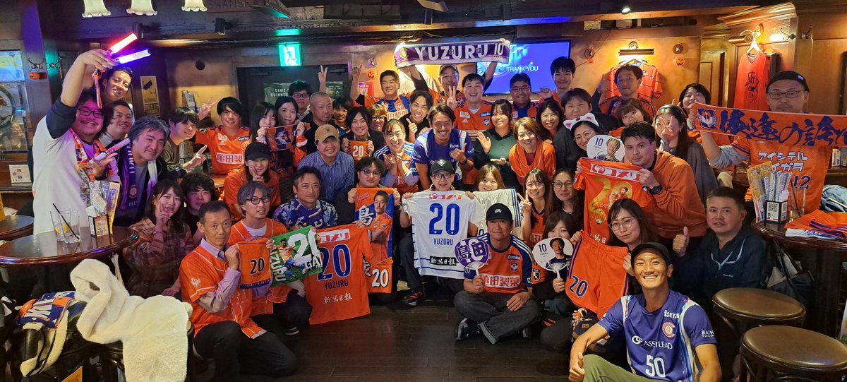 HUB_Kuyakusho's tweet image. 明日はクリアソン新宿今シーズン最終節です！
J1の試合と重なってないのでみなさまぜひ現地へ！！

中の人も行こうと思ってたのですが、お店離れられなくなってしまったので行けなくなってしまいました😢
自分の分も応援お願いします🙇🙇