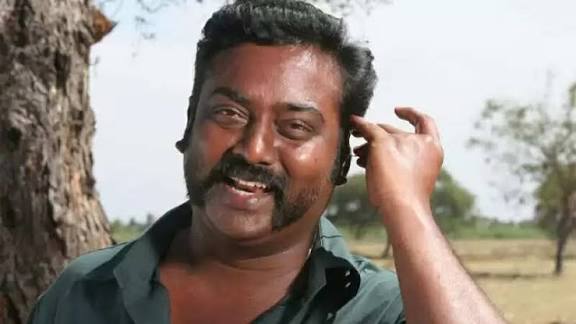 nethiyadii's tweet image. இப்படி ஒரு பதற்றத்தை உருவாக்கினால் 
எல்லாரும் அடிச்சிபுடிச்சி வாங்குவாங்கலாம்...
😂🤣😂🤣🤣🤣😂😂