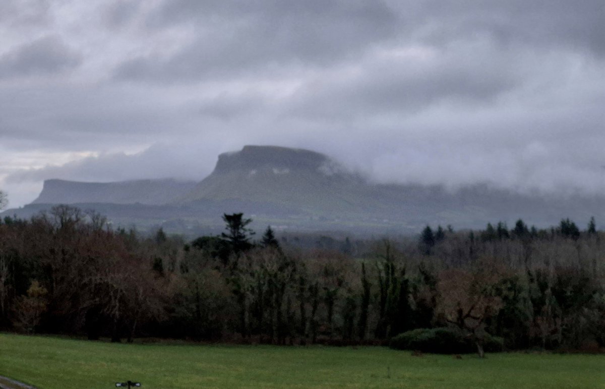 Ben Bulben cloud