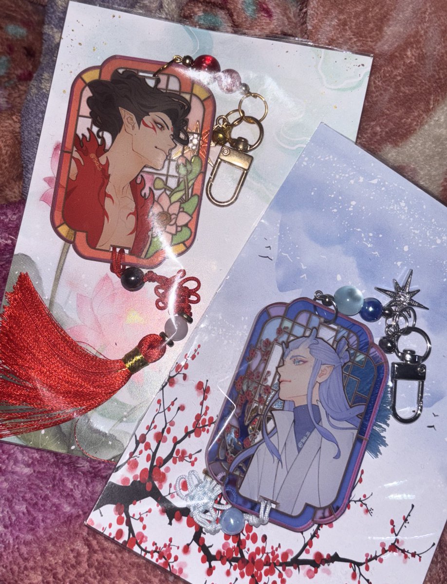 <a href="/1appletall/">𓇼</a> <a href="/tkg_merch/">TKG Merch @ Comifuro21 F42 (Day 1)</a> <a href="/shiin6006/">Shiin 📌post CF21 MO</a> TWINNING!!!!