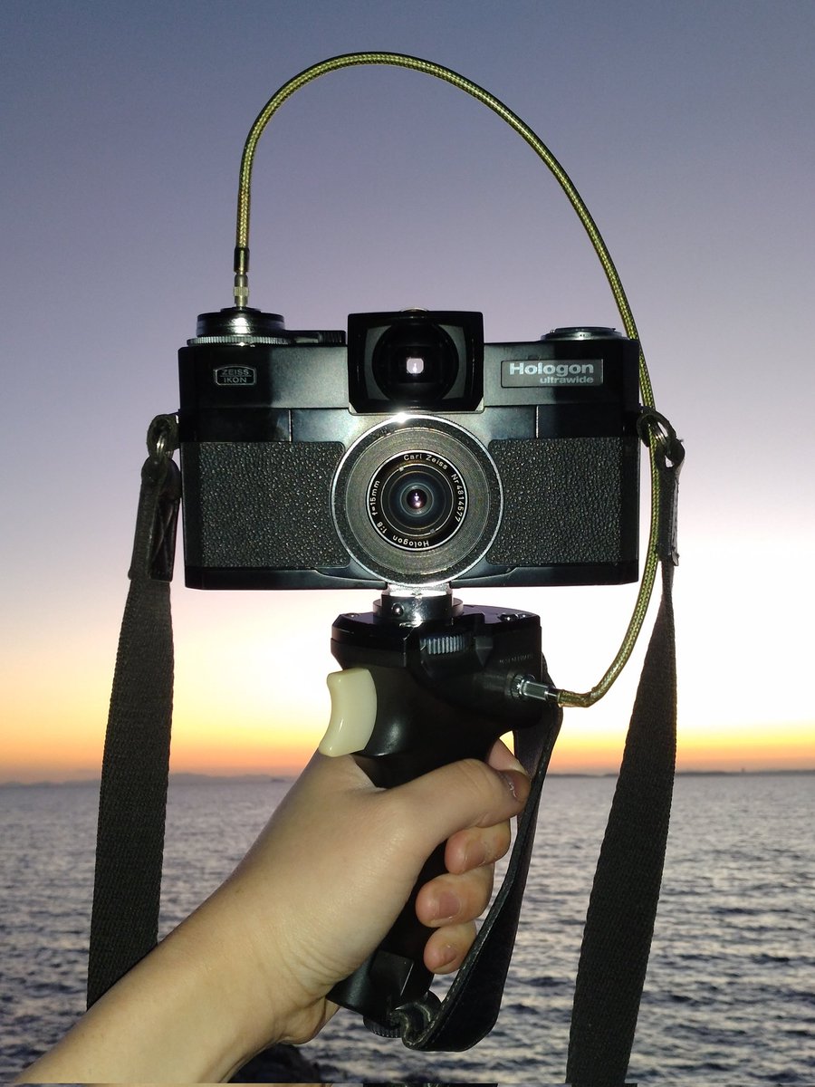 今日のカメラはホロゴンウルトラワイド。こんなに撮っていて楽しいカメラは無いと思う。