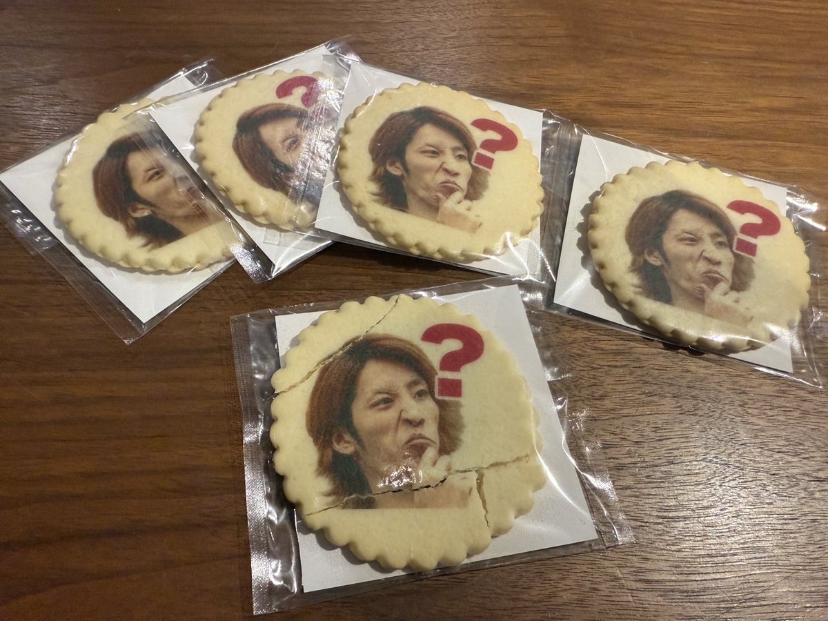 avashaka's tweet image. 我々はスタンプミュート機能実装を強く望みます。
日本人配信者のあの顔を見るたびに強烈な嫌悪感が生じ、プレイに深刻な悪影響を及ぼします。