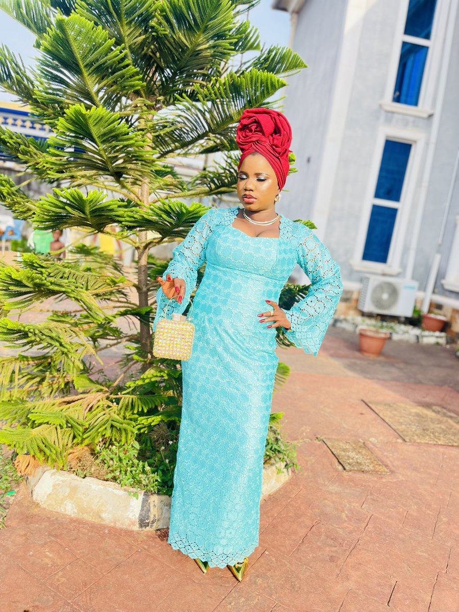 ObaobinrinTECH's tweet image. Omo tan!