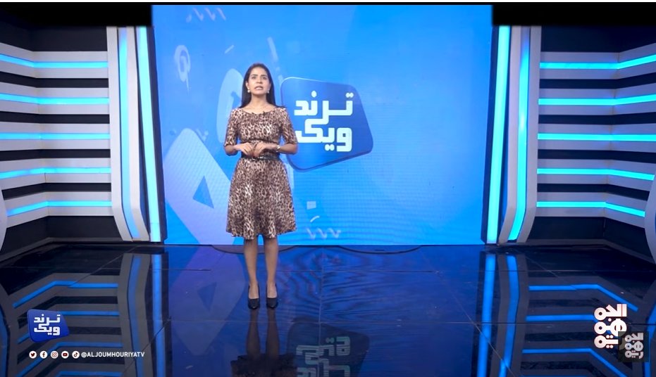 hamedrizq01's tweet image. من يخاطبون
اي رسالة يريدون
ماذا لو حكمو اليمن
الا يجسد هذا النموذج ما يريدوه لكل امرأة يمنية بل ما هو اسوا لان ما يجري بالخفاء اشدواعظم
ومنذ متى كان الاعلام اليمني يظهر فتيات بهذا الشكل
اعلام طارق عفاش
  هل يعبر عن هوية واخلاق اليمنيين 
هل يجسد قيم المراة اليمنية وعفتها والتزامها