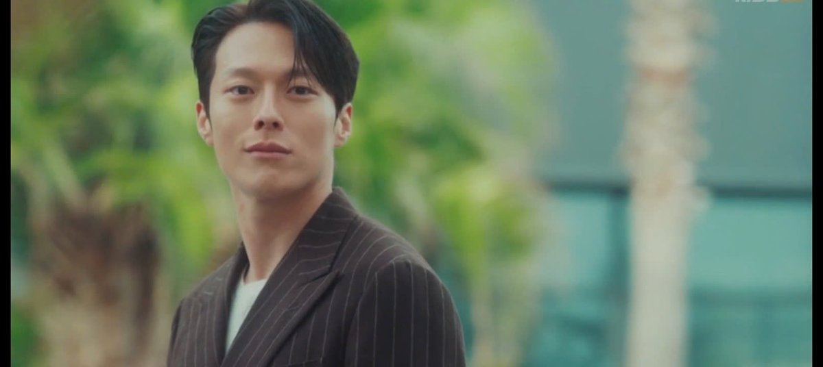 tuhyhajime's tweet image. If you are a good person, you will love good one.
If you act sincerely, be yourself, you will naturally be loved, without reason.

#DynamiteKiss #AhnEunJin #jangkiyong