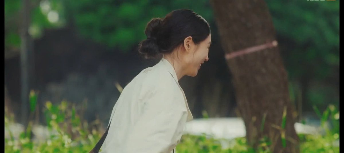 tuhyhajime's tweet image. If you are a good person, you will love good one.
If you act sincerely, be yourself, you will naturally be loved, without reason.

#DynamiteKiss #AhnEunJin #jangkiyong