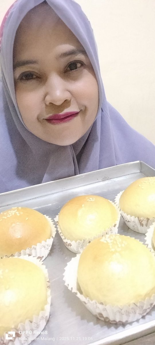 your second wife tweet media