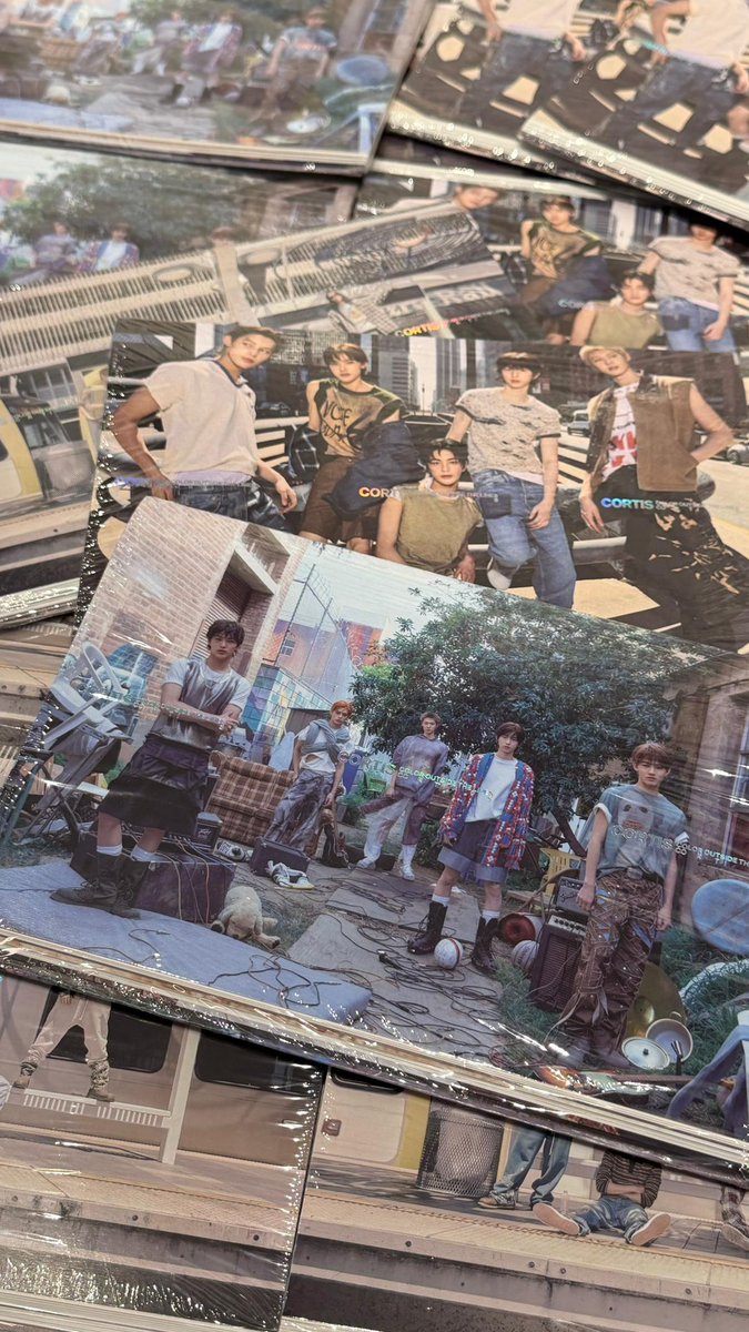 NOTES_Wonderland tweet media