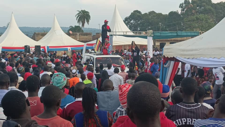 GeraldSsem76515's tweet image. @LwengoDistrict1 in a bee hive of revolutionary activities 
Well done hon @NamuyanjaChr
@KizitoAbasi1
@hakimsawula
@NUP_Ug
#AnewUgandaNow 
#ProtestVote2026