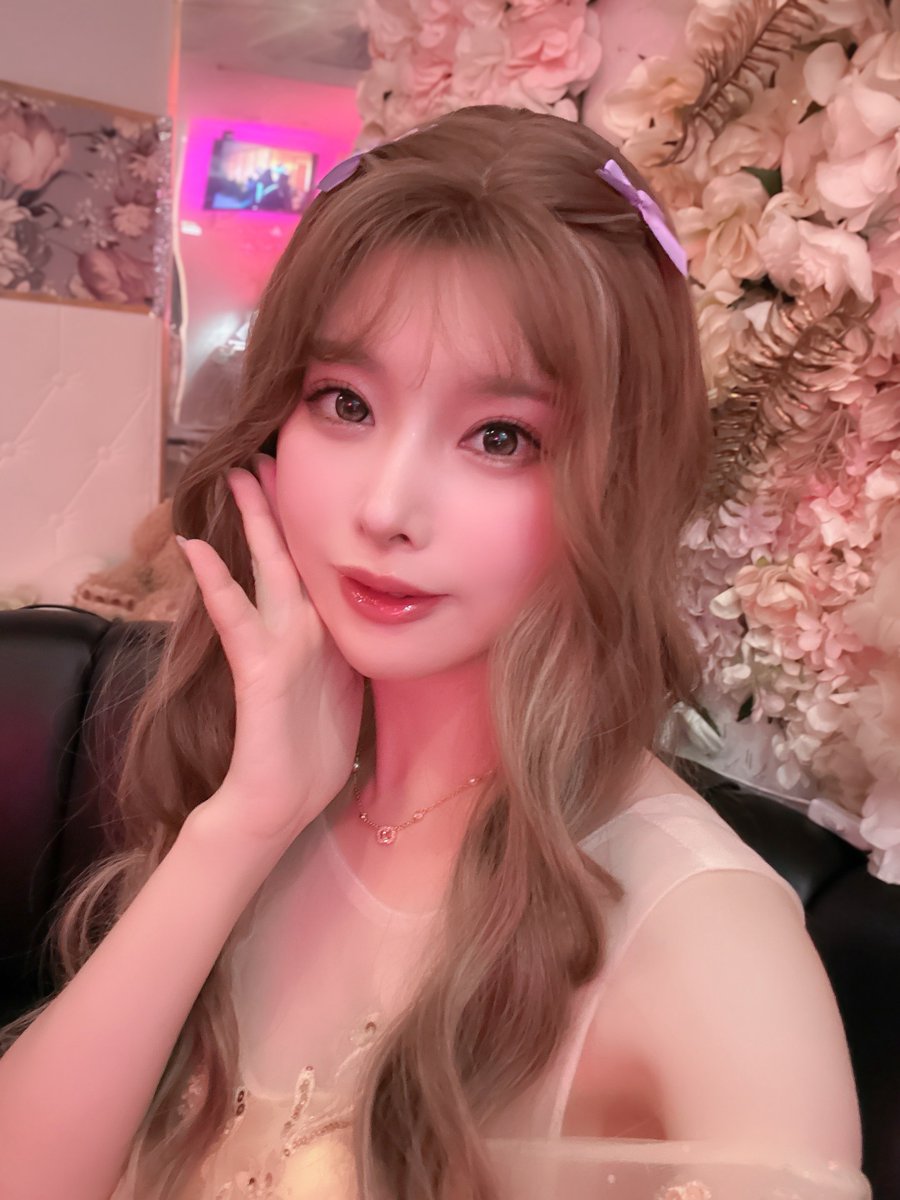 生誕祭開催でーす❣️
飛び込みも19:00以降よりお待ちしてます✨✨

場所や詳細は固定から！