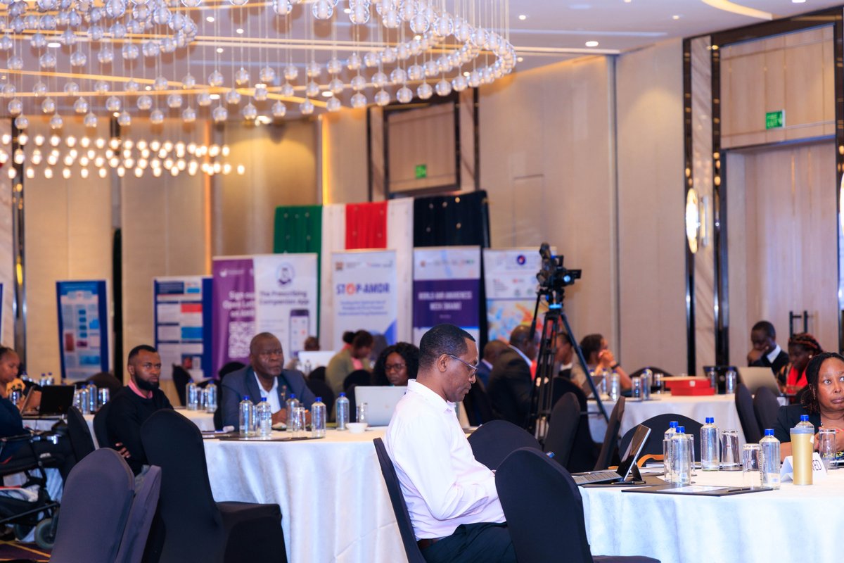 AMRNowKe's tweet image. We can all be stewards! Simple actions like completing your course of medication &amp;amp; hygiene protocols are crucial in the fight against #AMR. Commit to being a part of the One Health solution. 💪 

👇🏽:
heyzine.com/flip-book/2bd9… 

#AMRsymposiumKe #WAAW2025