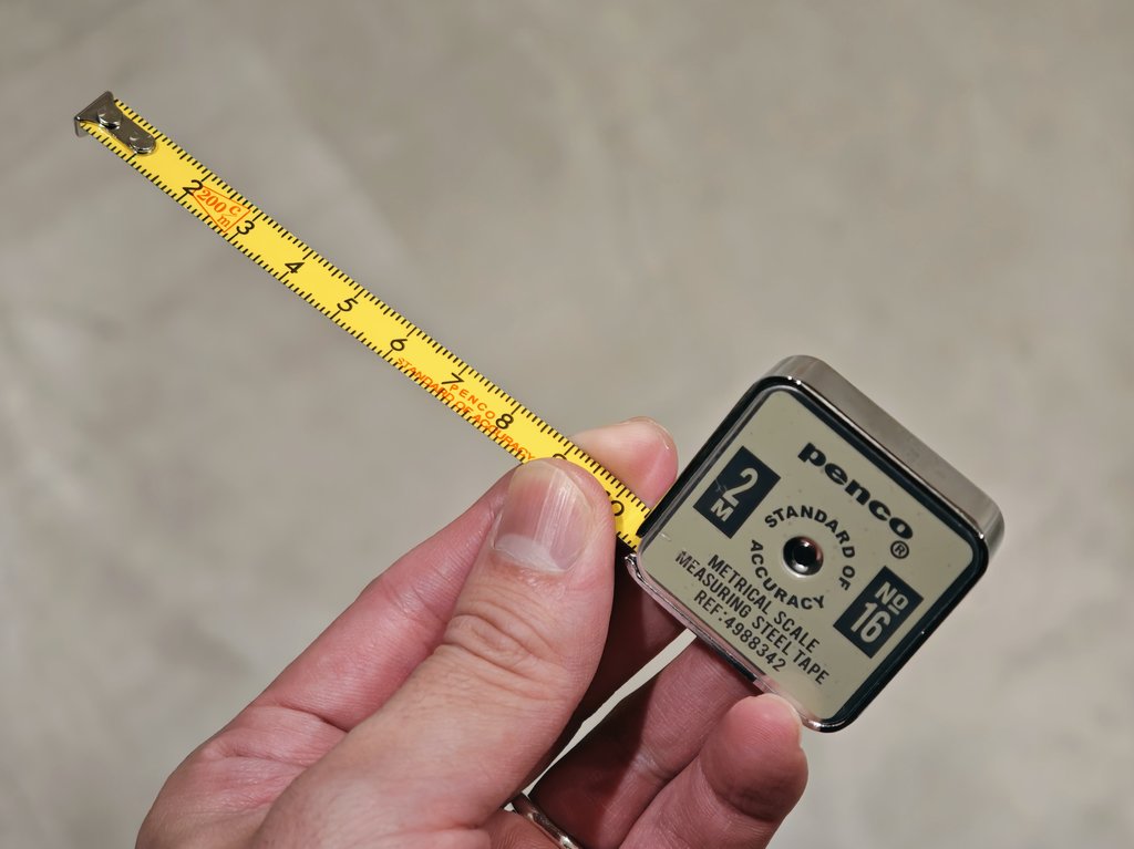 Paraph14's tweet image. 小さくてめっちゃ可愛いメジャー買った！
pencoというブランドらしい
ステンレス製で程よく重たく高級感があって気に入った。
