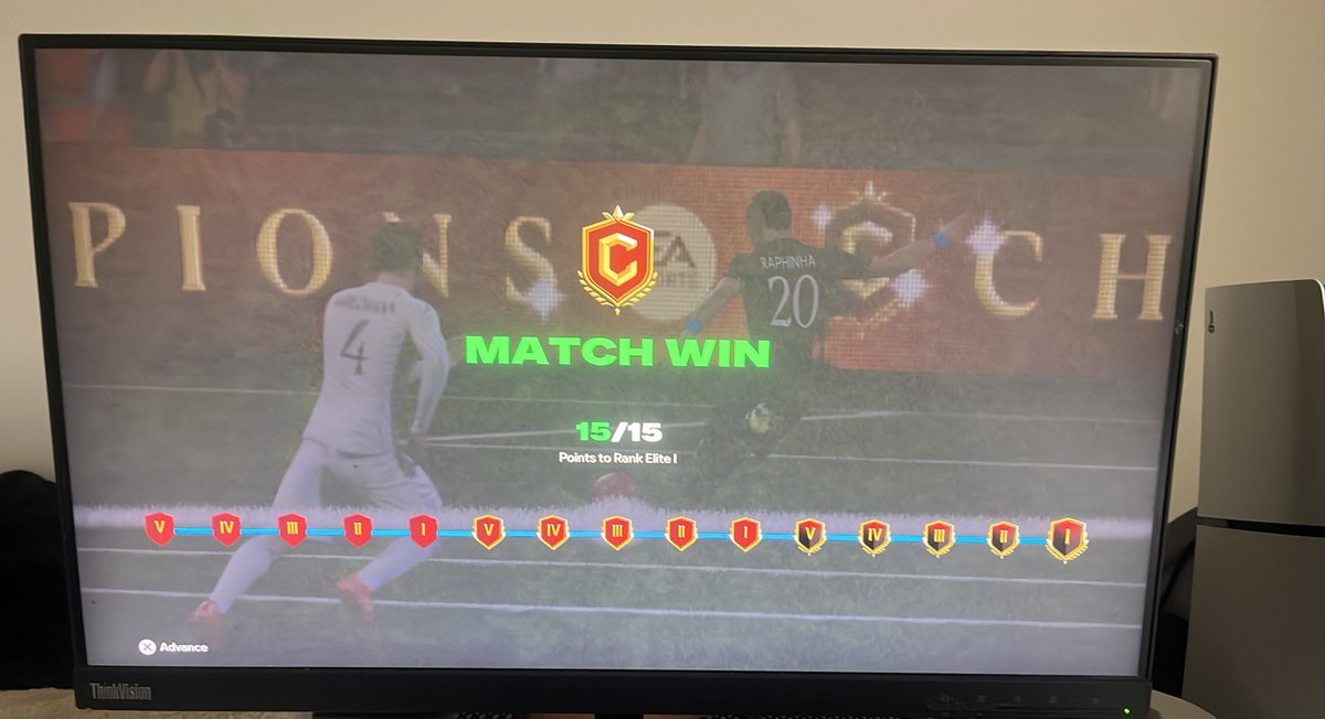 JulsSando tweet media