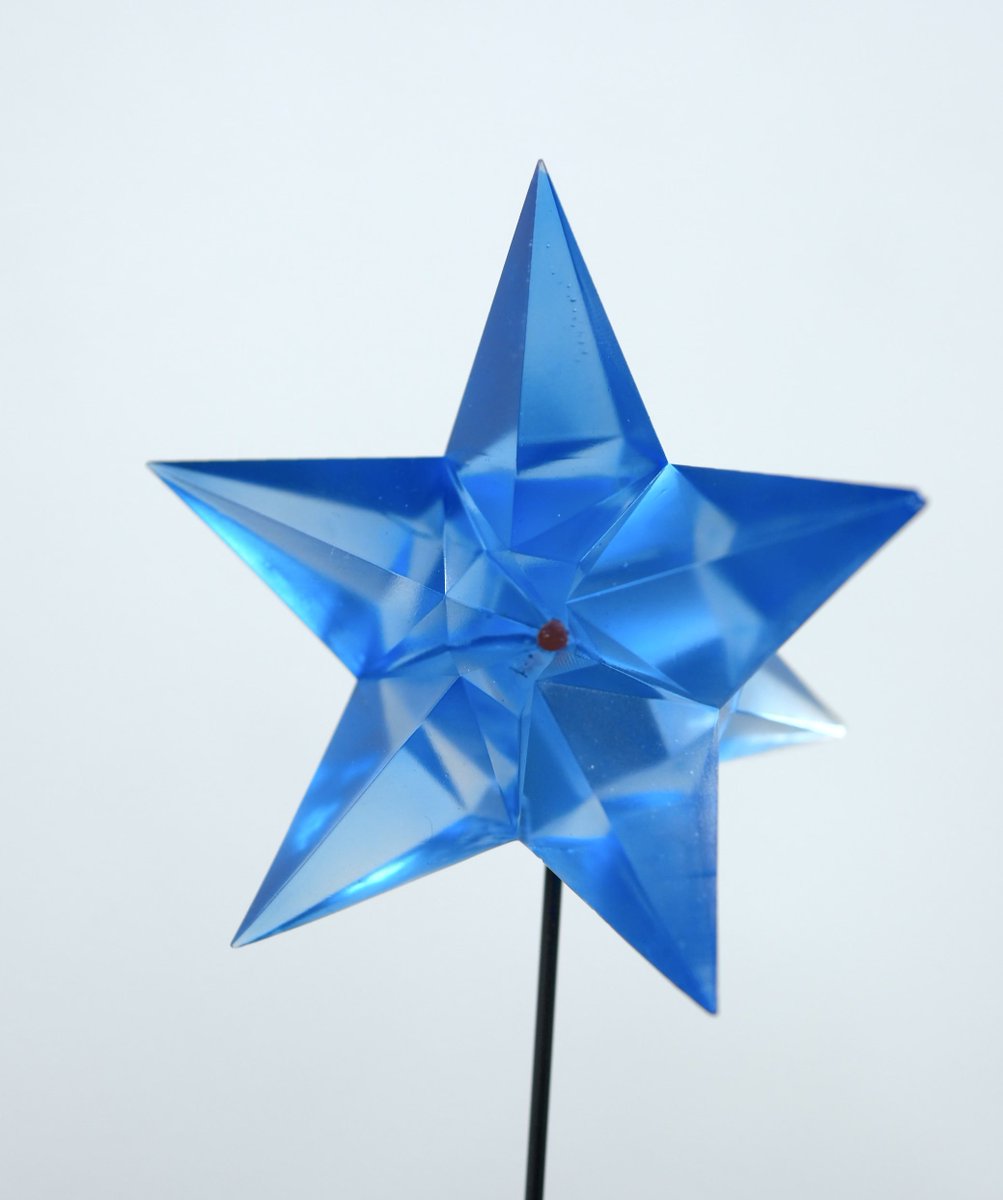 ハロMK-2 <a href="/unizonerx0/">ハロ Mk-2</a> さんが私の第6の使徒キットを基に制作された作品を鑑賞しに、電気通信大学の学祭に行ってきました。

第６の使徒キットのクリア素材を活かした塗装と箱根の緑大地のコントラストが美しい。箱根のロープウェイも細かくて楽しいです。 #エヴァンゲリオン