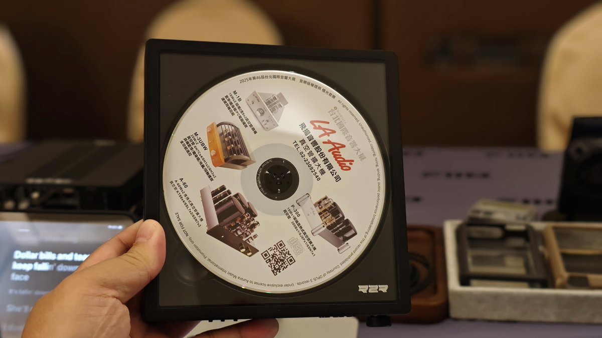 FiioWillson's tweet image. New CD Player FiiO DM15R2R HOT IN Taipei! #cd #cdplayer #fiio #hifi