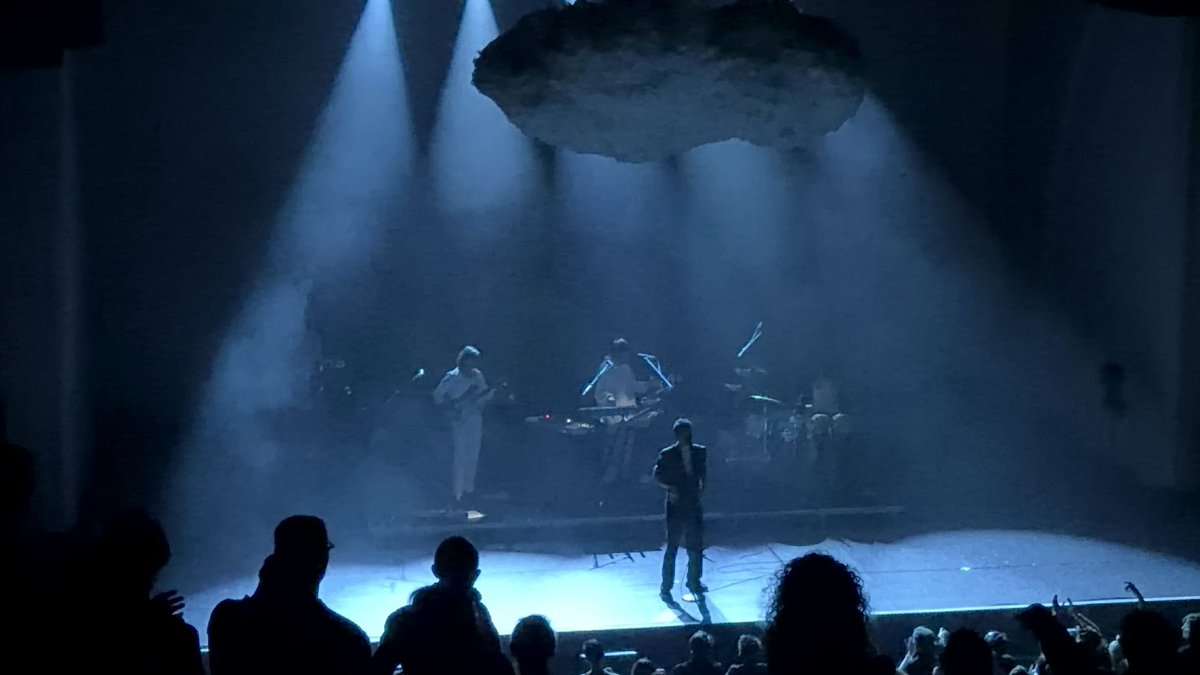 jclabarre's tweet photo. @malikdjoudi #malikdjoudi#olympiahall https://t.co/2hH6BihRKl
