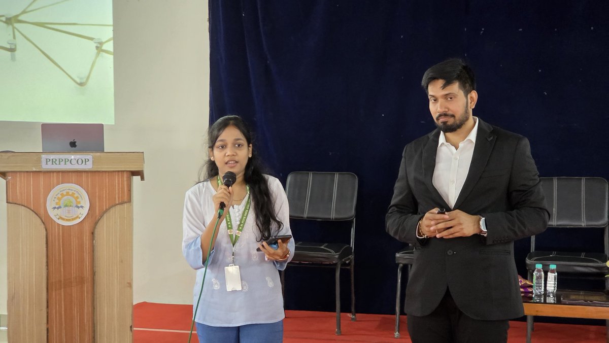 prpgei's tweet image. Today was an inspiring day at P. R. Pote Patil Educational Group as we hosted a fantastic guest lecture focused on creative thinking, problem-solving, and personal grooming! 🎉 Mr. Parateek Sarda captivated all second-year students from various courses with his engaging insights