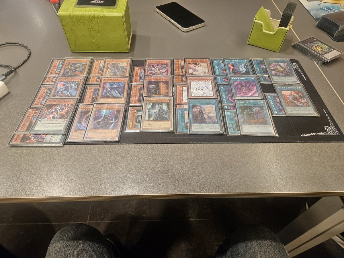 갸구리 tweet media