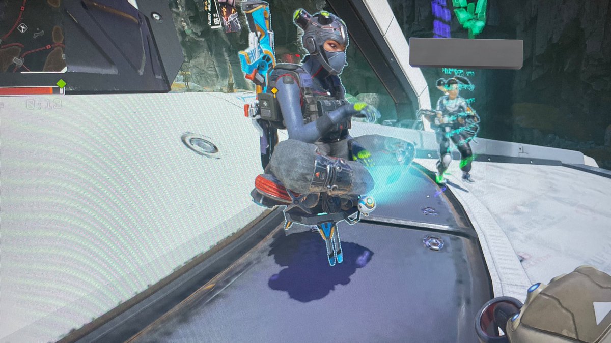 カスタム前にフレンド達とapex
アドバイスもらった事活かせれように頑張る
ありがとう！！！！！