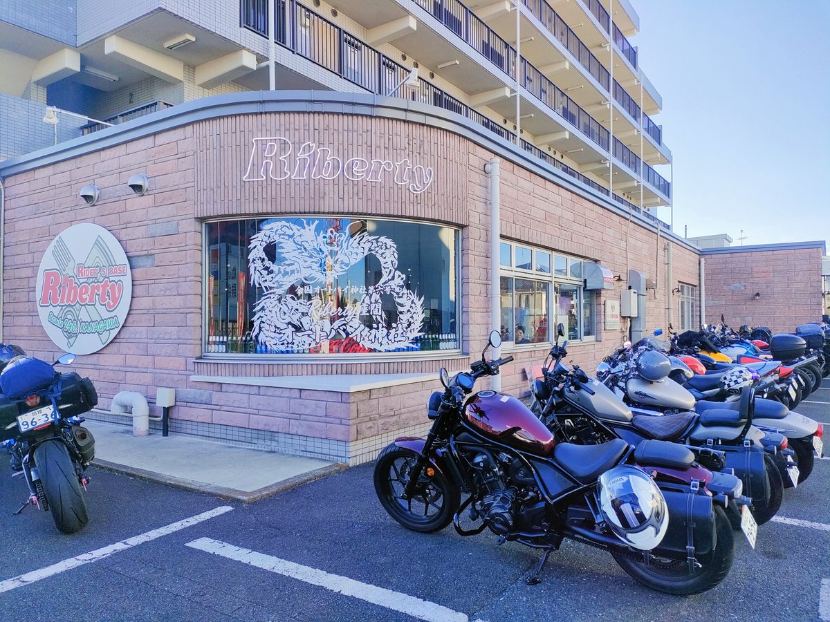 SV650_DRUM's tweet image. 関東SVミーティング！
いろんな方と交流させて頂き楽しい時間をありがとうございました。
ご挨拶てきなかった方､顔と名前が一致せず失礼があった方もいるかもしれませんが､お許し下さい🙇
(しかし､SV談義はアレやコレやと尽きません😆)

#sv650
#関東SVミーティング
#RIDER'S BASE Riberty