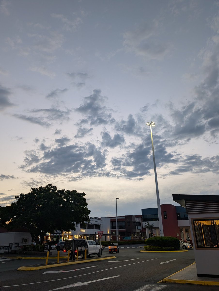 好開心的旅程回來，不知何解，感到好失落、空虛.......