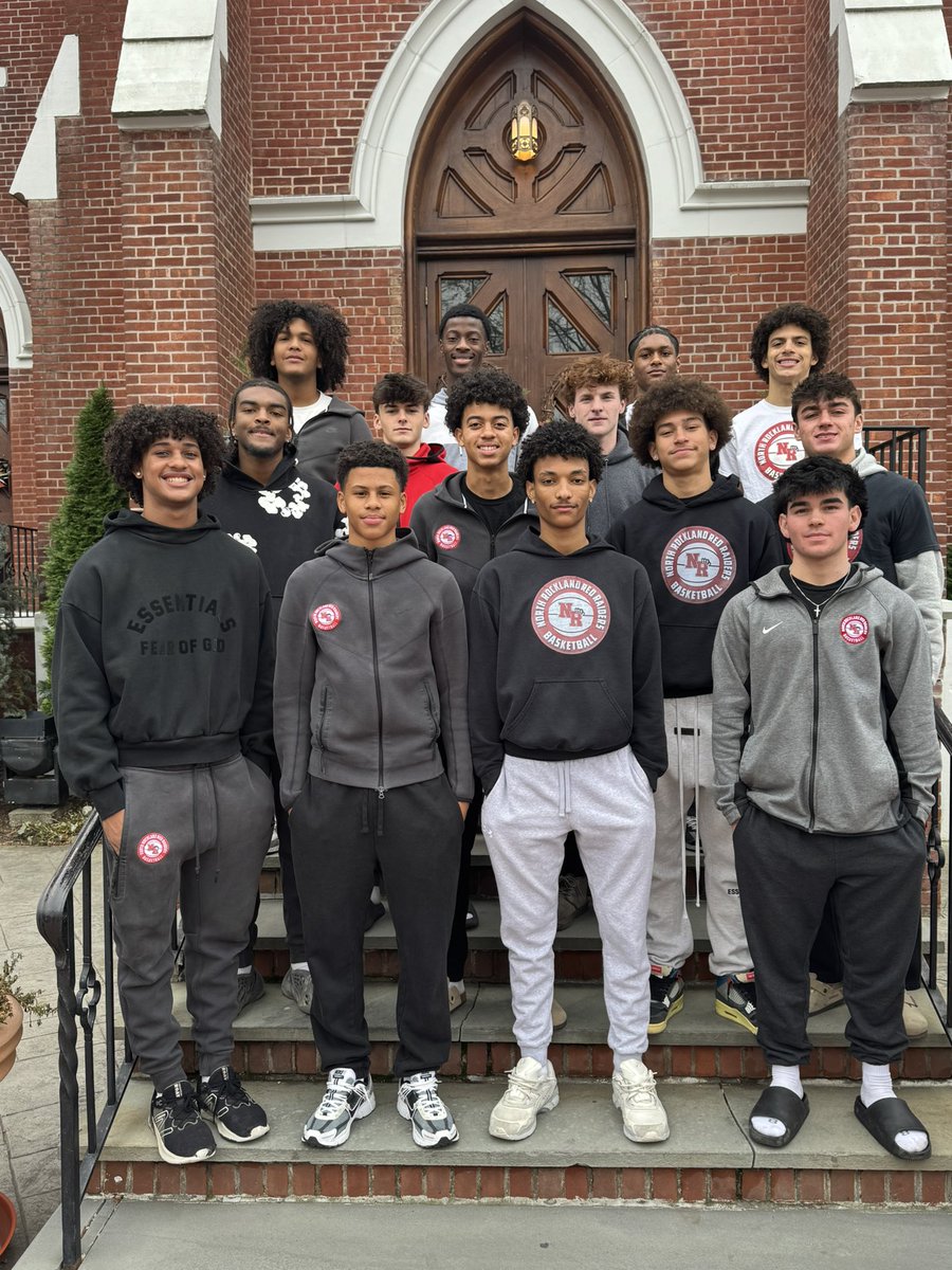 NorthRockBball's tweet photo. We proudly upheld our longstanding tradition of volunteering at the St. Peter’s Thanksgiving Food Drive, supporting local families in need and demonstrating leadership beyond the court. We are always grateful for the opportunity to give back where we live and play! 🦃🏀❤️ https://t.co/t1FokFi0HB