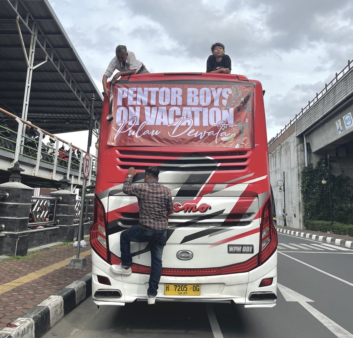 TANPAMU AKU SHOT ON TARGET!
BISMILLAH OTW