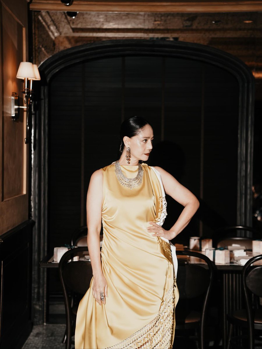 mmademyday_'s tweet image. The true definition of a MODEL lives in you 
come to see my radiant star! 😭⭐️

( cr. tyk.hairstudio )