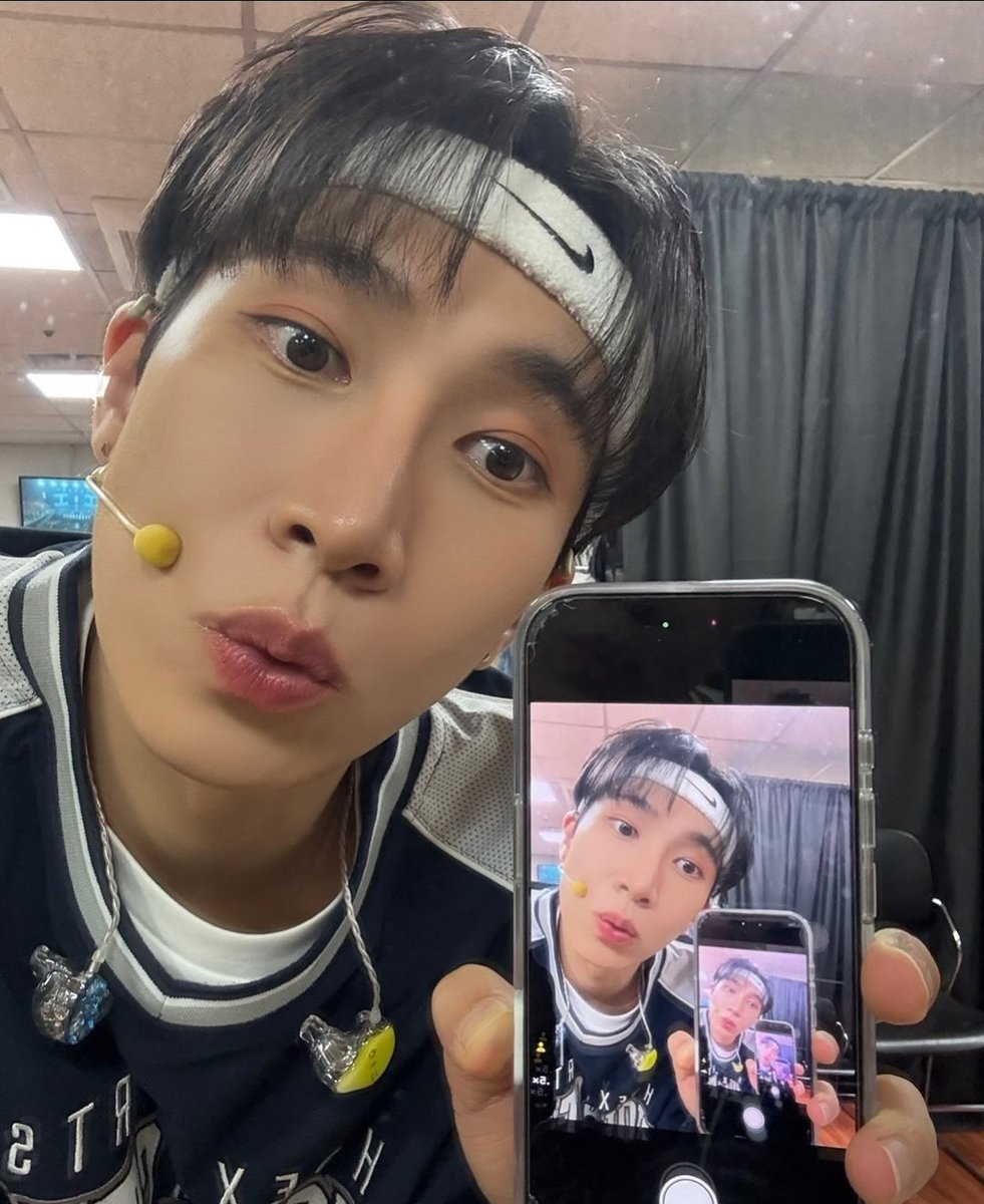 by_ip0's tweet photo. #멜로디의_햇살_은광아_생일축하해 💙💙💙 https://t.co/5HgDni8Yv0
