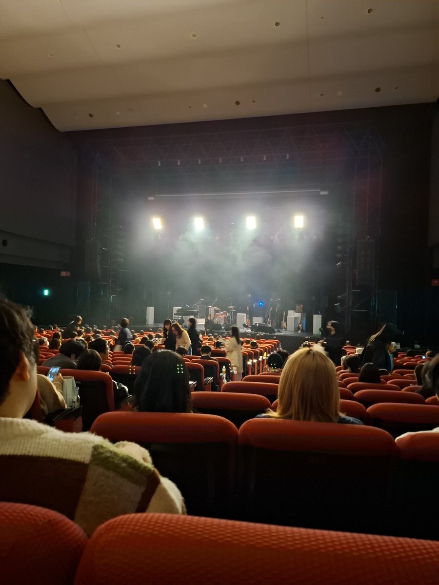 enough_radio's tweet photo. Khaki 待ち https://t.co/UMCBNIpxyO