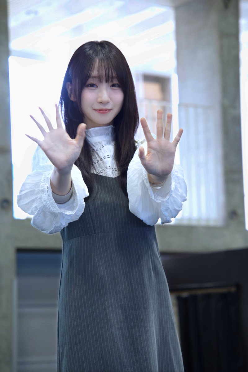 あいらeスポーツフェス2025
伊織もえちゃん！めちゃ可愛かった〜！
キッチンカーロケで人だかり出来てて鹿児島でも流石の人気でした！！

#伊織もえ
#あいらeスポーツフェス2025