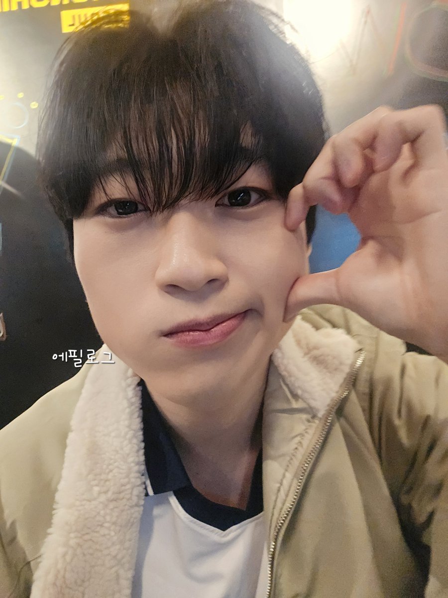 에필로그 tweet media