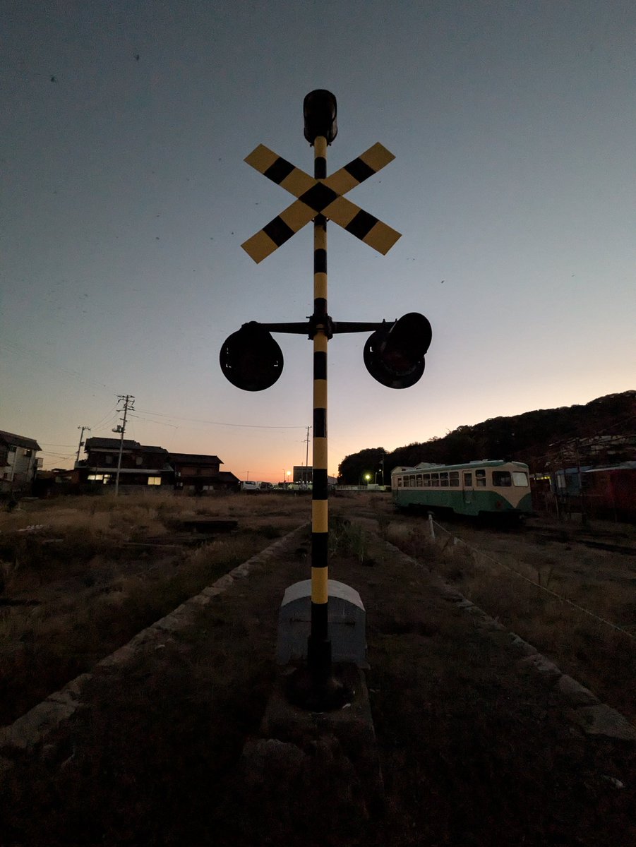 作業終了!!
次回の定期作業日は12月14日(日曜日)です
是非お越しください✨