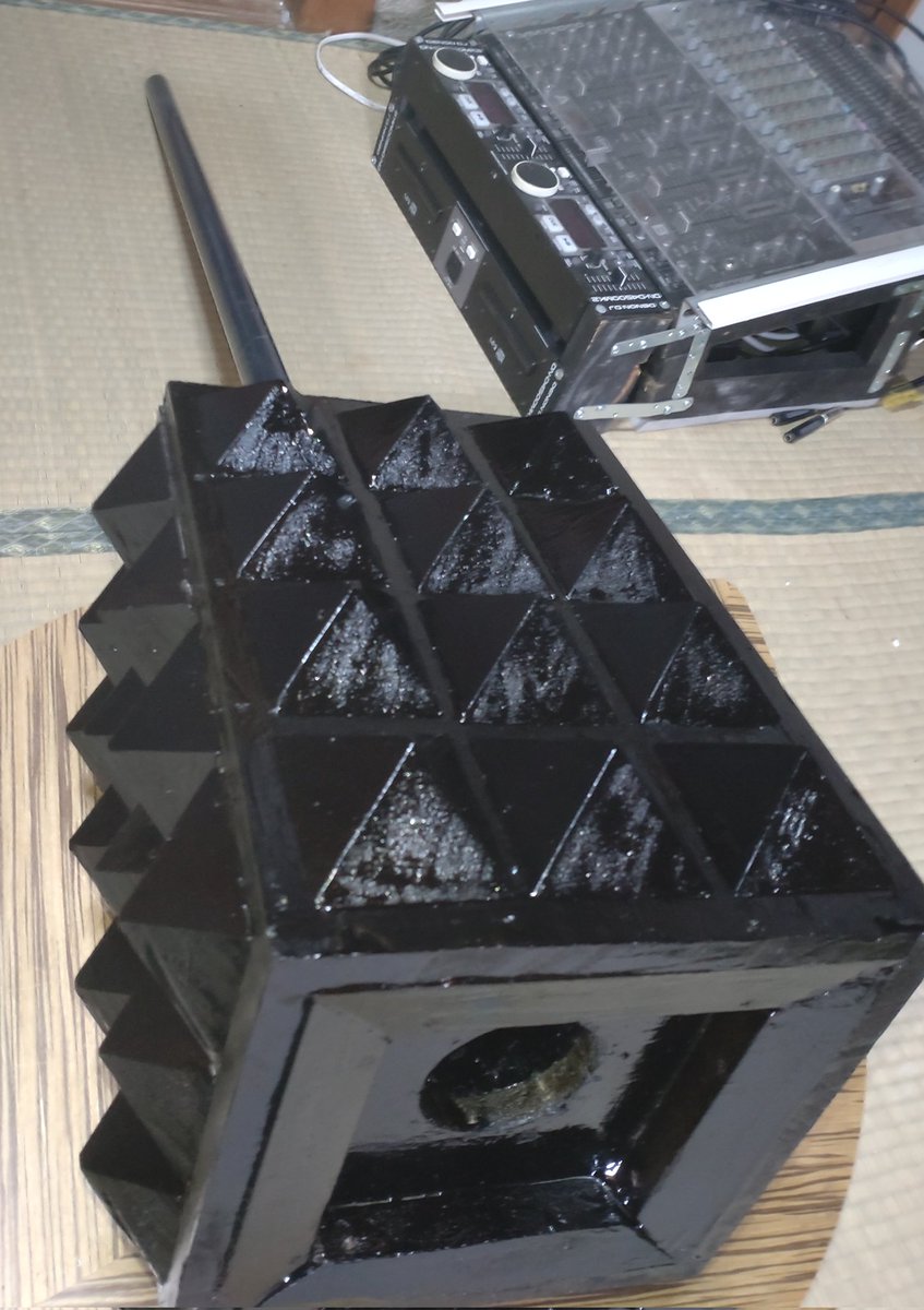 OTOOTA's tweet image. あみきちゃん@amikitsuneからの製造依頼
サカモトデイズ　学のミートハンマーバズーカ