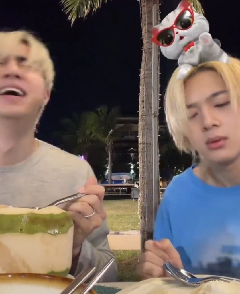 หนูนึกว่ากลมๆกินได้            สรุปเป็นจาน