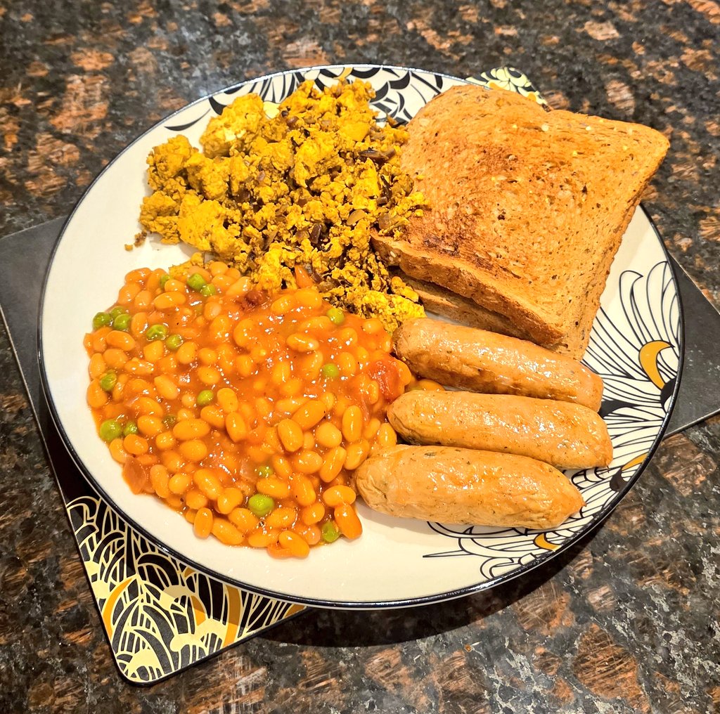 Unapologist tweet media