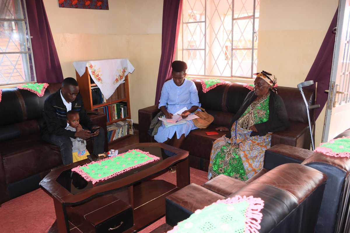 Onpr2018's tweet image. #Burundi #OnprInnovation A la fin de la 1ère semaine du recensement physique de ses bénéficiaires pour 2025, l'#ONPR en réalise toutes les activités coe prévu, dans les lieux de rencontre publique mais aussi dans les ménages, centres d'accueil des personnes agées, hôpiataux, etc