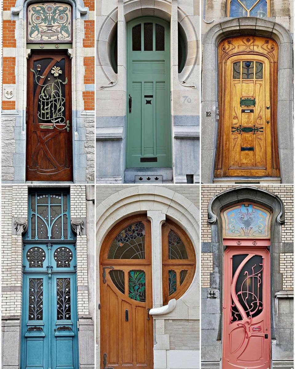 BiancoDavinci's tweet image. Art Nouveau doors from the 1900s, Brussels.